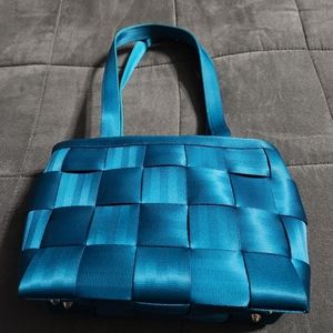 Harvey's Seatbelt Bag